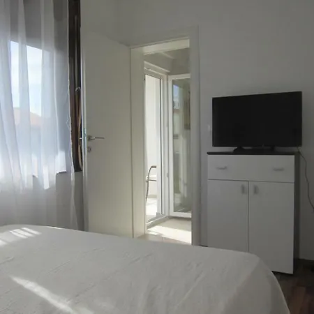 Mianda Guest house