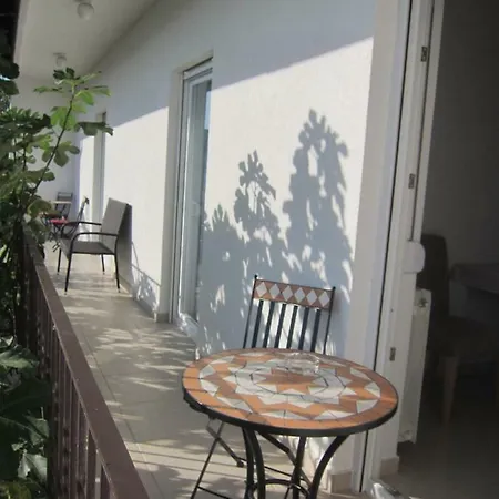 Guest house Mianda *