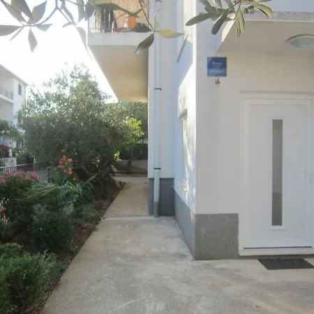 Guest house Mianda Vodice